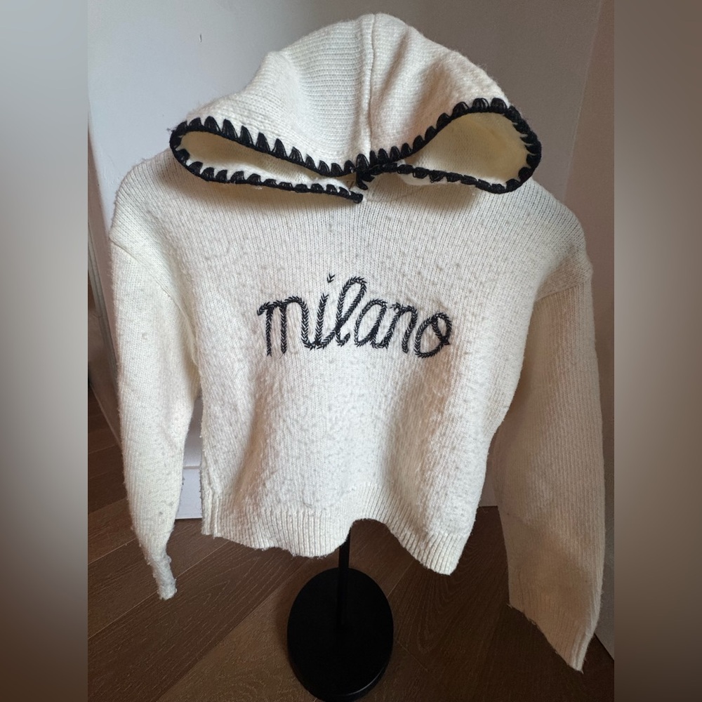 Zara warm winter sweater color white with black trim size 9/10